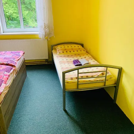 Eska S Pivovarem Mj Pensión Jince